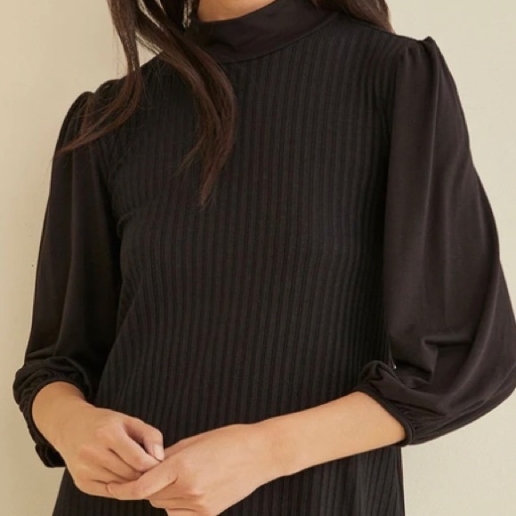 Amour Vert Rhianne Black Ribbed Dress - Picture 2 of 5